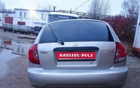 KIA Rio II, 2001 год, 195 000 рублей, 3 фотография