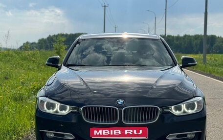 BMW 3 серия, 2011 год, 1 800 000 рублей, 20 фотография