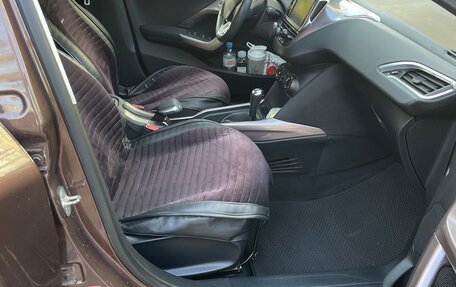 Peugeot 2008 II, 2014 год, 980 000 рублей, 6 фотография