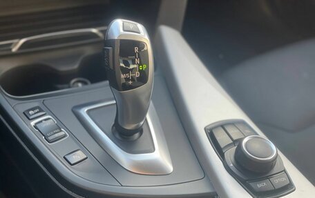 BMW 3 серия, 2017 год, 1 900 000 рублей, 14 фотография