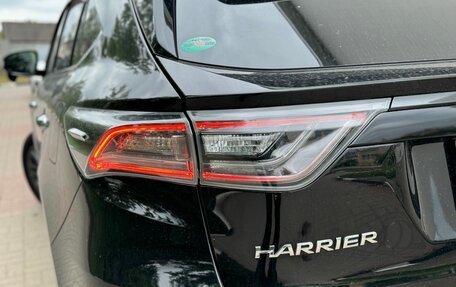 Toyota Harrier, 2017 год, 2 100 000 рублей, 17 фотография