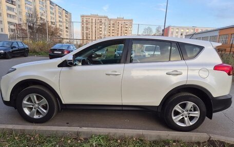 Toyota RAV4, 2014 год, 1 680 000 рублей, 6 фотография