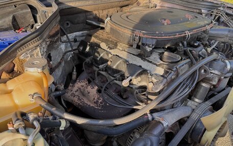 Mercedes-Benz W124, 1992 год, 550 000 рублей, 35 фотография