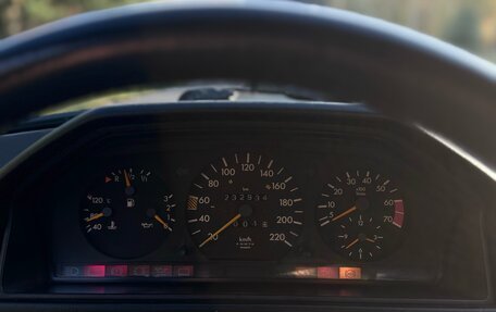 Mercedes-Benz W124, 1992 год, 550 000 рублей, 33 фотография