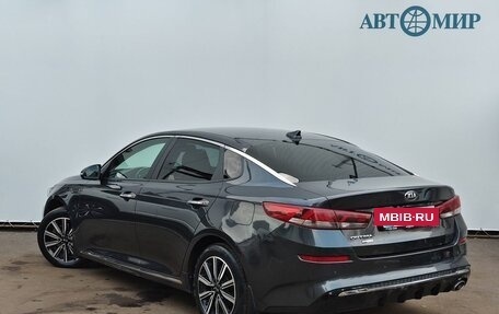 KIA Optima IV рестайлинг, 2018 год, 1 800 000 рублей, 7 фотография