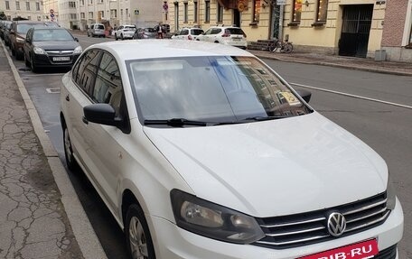Volkswagen Polo VI (EU Market), 2018 год, 660 000 рублей, 2 фотография