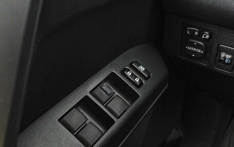 Toyota RAV4, 2016 год, 2 379 000 рублей, 20 фотография