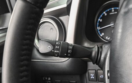Toyota RAV4, 2016 год, 2 379 000 рублей, 15 фотография