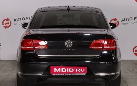 Volkswagen Passat B7, 2011 год, 999 000 рублей, 4 фотография