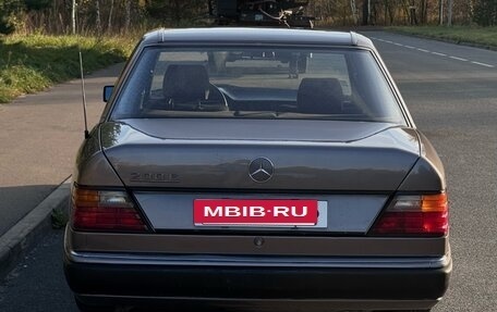 Mercedes-Benz W124, 1992 год, 550 000 рублей, 2 фотография