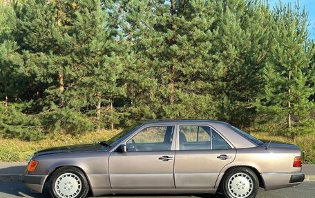 Mercedes-Benz W124, 1992 год, 550 000 рублей, 23 фотография