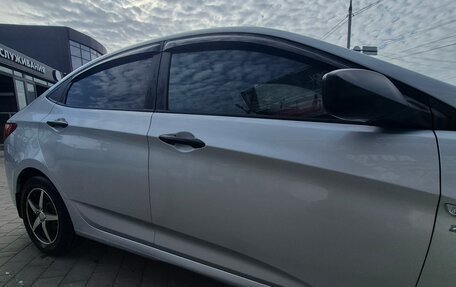 Hyundai Solaris II рестайлинг, 2015 год, 1 250 000 рублей, 3 фотография