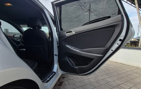 Hyundai Solaris II рестайлинг, 2015 год, 1 250 000 рублей, 14 фотография