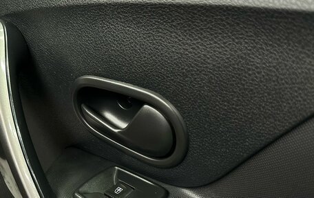 Renault Sandero II рестайлинг, 2017 год, 999 000 рублей, 19 фотография