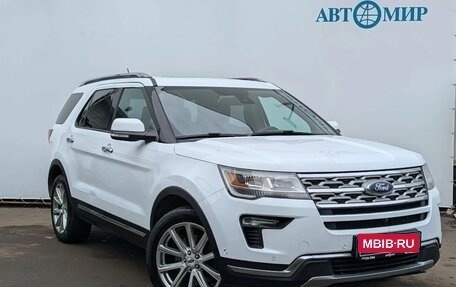 Ford Explorer V рестайлинг, 2018 год, 2 590 000 рублей, 3 фотография