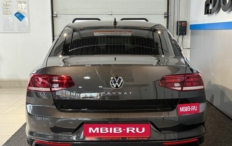 Volkswagen Passat B8 рестайлинг, 2021 год, 2 449 000 рублей, 7 фотография
