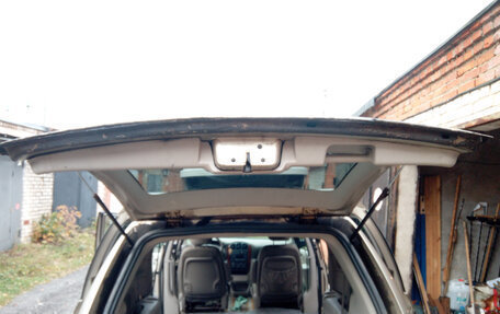 Chrysler Town & Country IV, 2006 год, 800 000 рублей, 17 фотография