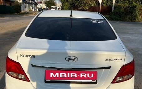 Hyundai Solaris II рестайлинг, 2015 год, 1 050 000 рублей, 5 фотография
