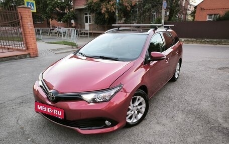 Toyota Auris II, 2018 год, 1 275 000 рублей, 2 фотография