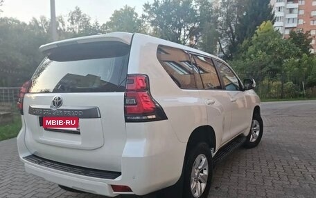 Toyota Land Cruiser Prado 150 рестайлинг, 2020 год, 5 700 000 рублей, 6 фотография