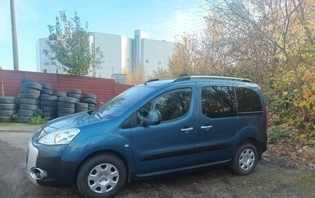 Peugeot Partner II рестайлинг 2, 2012 год, 1 250 000 рублей, 2 фотография