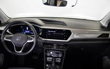Volkswagen Taos, 2022 год, 2 848 000 рублей, 11 фотография