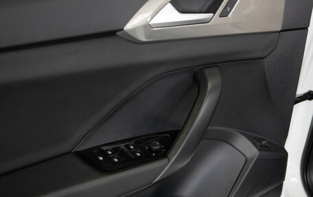 Volkswagen Taos, 2022 год, 2 848 000 рублей, 15 фотография