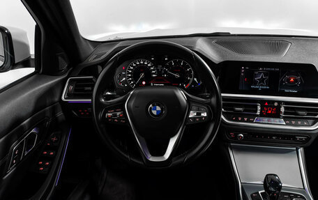 BMW 3 серия, 2019 год, 2 585 000 рублей, 18 фотография