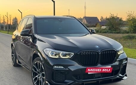 BMW X5, 2019 год, 5 400 000 рублей, 2 фотография