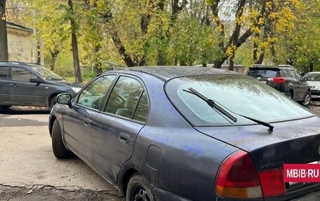 Mitsubishi Carisma I, 1997 год, 60 000 рублей, 4 фотография