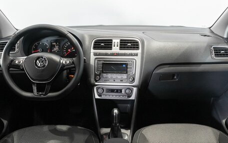Volkswagen Polo VI (EU Market), 2017 год, 1 128 600 рублей, 6 фотография
