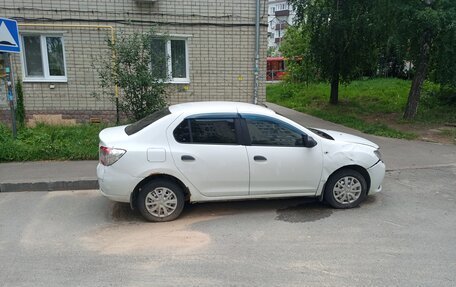 Renault Logan II, 2014 год, 175 000 рублей, 1 фотография