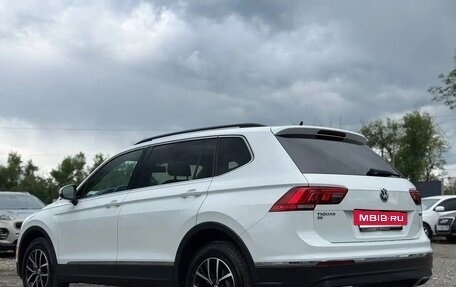 Volkswagen Tiguan II, 2021 год, 2 650 000 рублей, 2 фотография