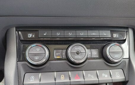 Skoda Karoq I, 2020 год, 2 280 000 рублей, 6 фотография