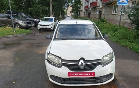 Renault Logan II, 2014 год, 175 000 рублей, 6 фотография