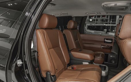 Toyota Sequoia II рестайлинг, 2009 год, 2 880 000 рублей, 7 фотография