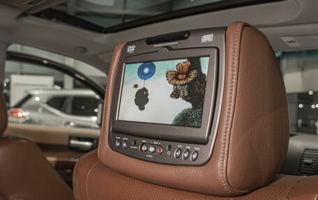 Toyota Sequoia II рестайлинг, 2009 год, 2 880 000 рублей, 34 фотография