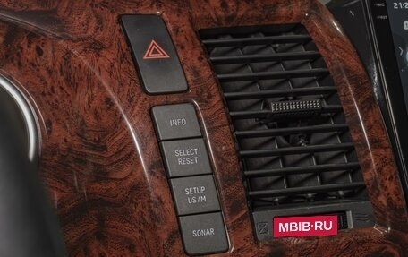 Toyota Sequoia II рестайлинг, 2009 год, 2 880 000 рублей, 30 фотография