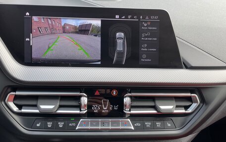BMW 1 серия, 2022 год, 395 000 рублей, 26 фотография