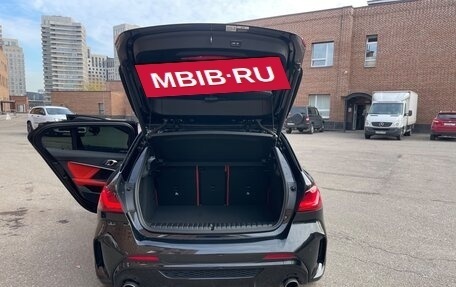 BMW 1 серия, 2022 год, 395 000 рублей, 25 фотография