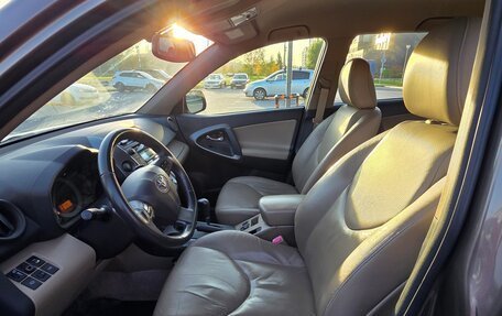 Toyota RAV4, 2010 год, 1 000 050 рублей, 8 фотография
