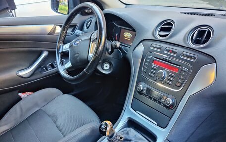 Ford Mondeo IV рестайлинг, 2012 год, 900 000 рублей, 14 фотография