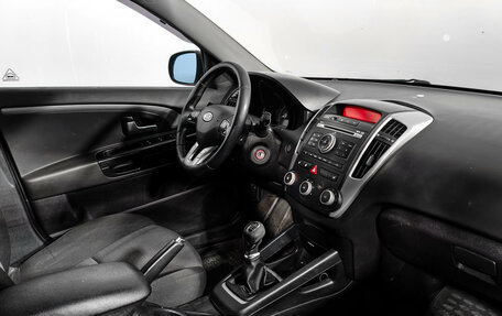 KIA cee'd I рестайлинг, 2011 год, 599 000 рублей, 13 фотография