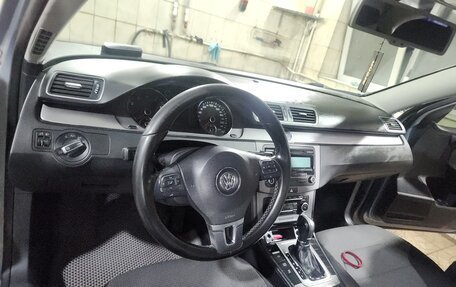 Volkswagen Passat B7, 2011 год, 1 150 000 рублей, 2 фотография