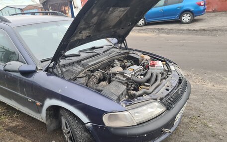 Opel Vectra B рестайлинг, 1998 год, 135 000 рублей, 18 фотография