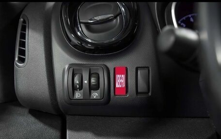 Opel Vivaro B, 2018 год, 2 700 000 рублей, 11 фотография