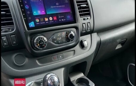 Opel Vivaro B, 2018 год, 2 700 000 рублей, 4 фотография