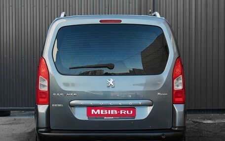 Peugeot Partner II рестайлинг 2, 2011 год, 645 000 рублей, 7 фотография