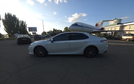 Toyota Camry, 2021 год, 3 060 000 рублей, 3 фотография
