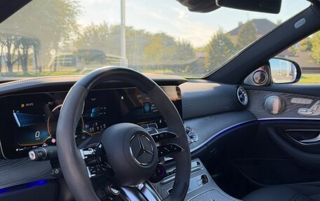 Mercedes-Benz E-Класс AMG, 2022 год, 9 000 000 рублей, 17 фотография